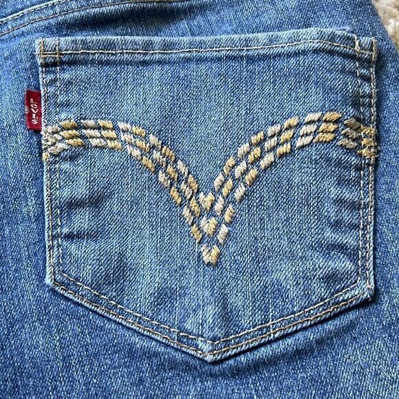 Levi's Jeans Genuinely Crafted Juniors Jean Short Size 9 Sewn Hem RN# 81917 - Picture 6 of 11